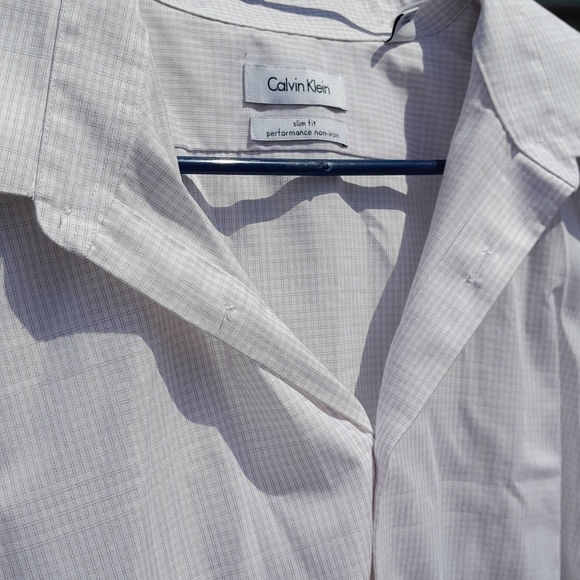 Calvin Klein Mens  White Button-Up Shirt - Picture 2 of 5